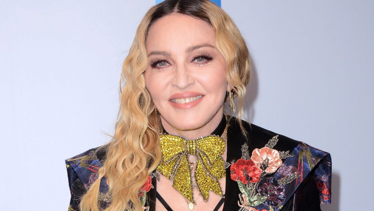 Célébrités internationales contre Trump : Madonna et d'autres stars dénoncent ses déclarations sur les personnes non-binaires et trans