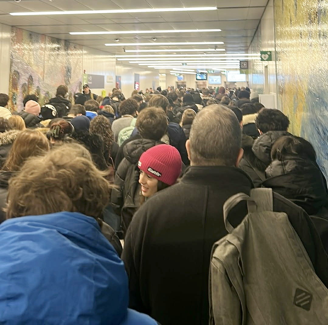 Des ascenseurs brisés obligent la fermeture d’une station du REM