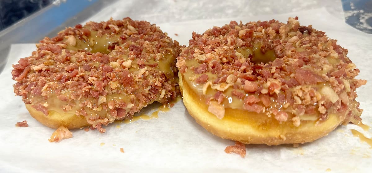 La «beignomanie» de Homer Simpson se propage à Montréal | JDM