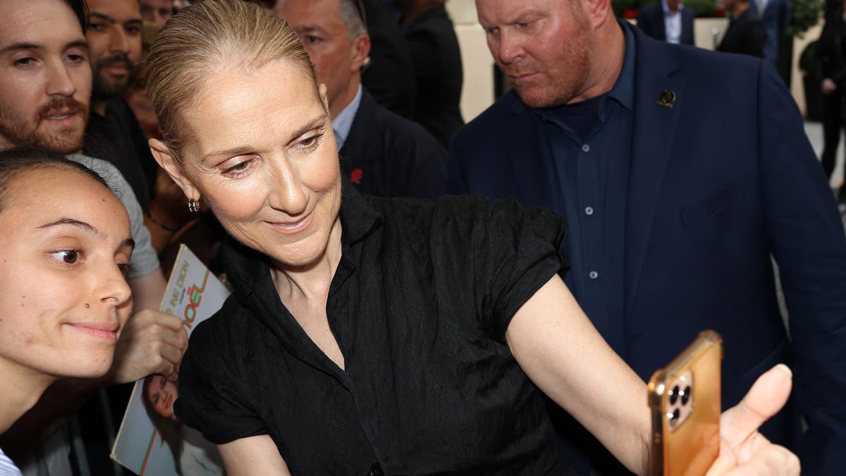 Céline Dion en 6 looks extravagants portés lors de son passage à Paris