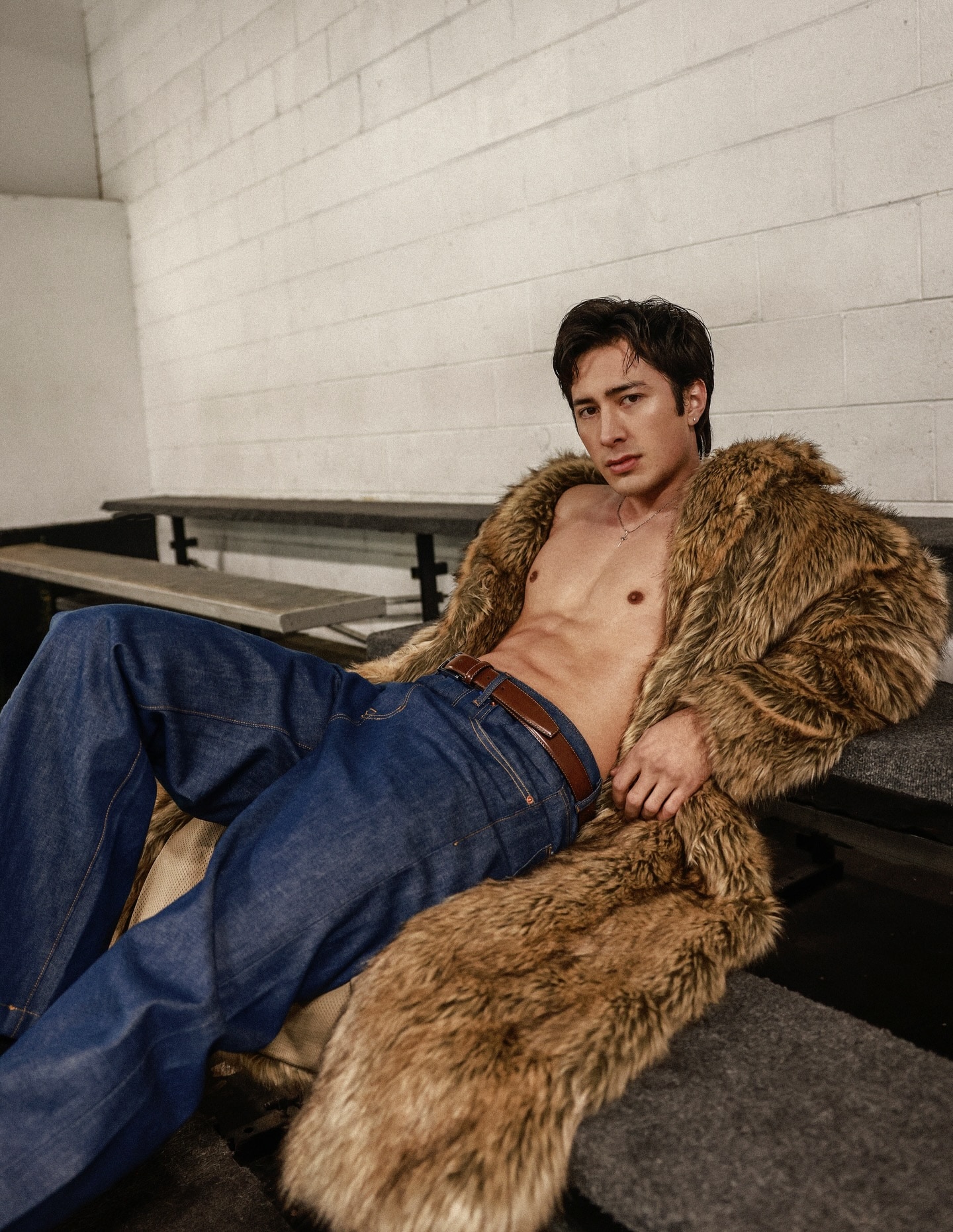 Il affiche officiellement sa moitié, voici qui