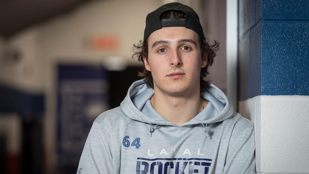 Reinbacher soutenu par Laine et Hutson à travers «des moments sombres»