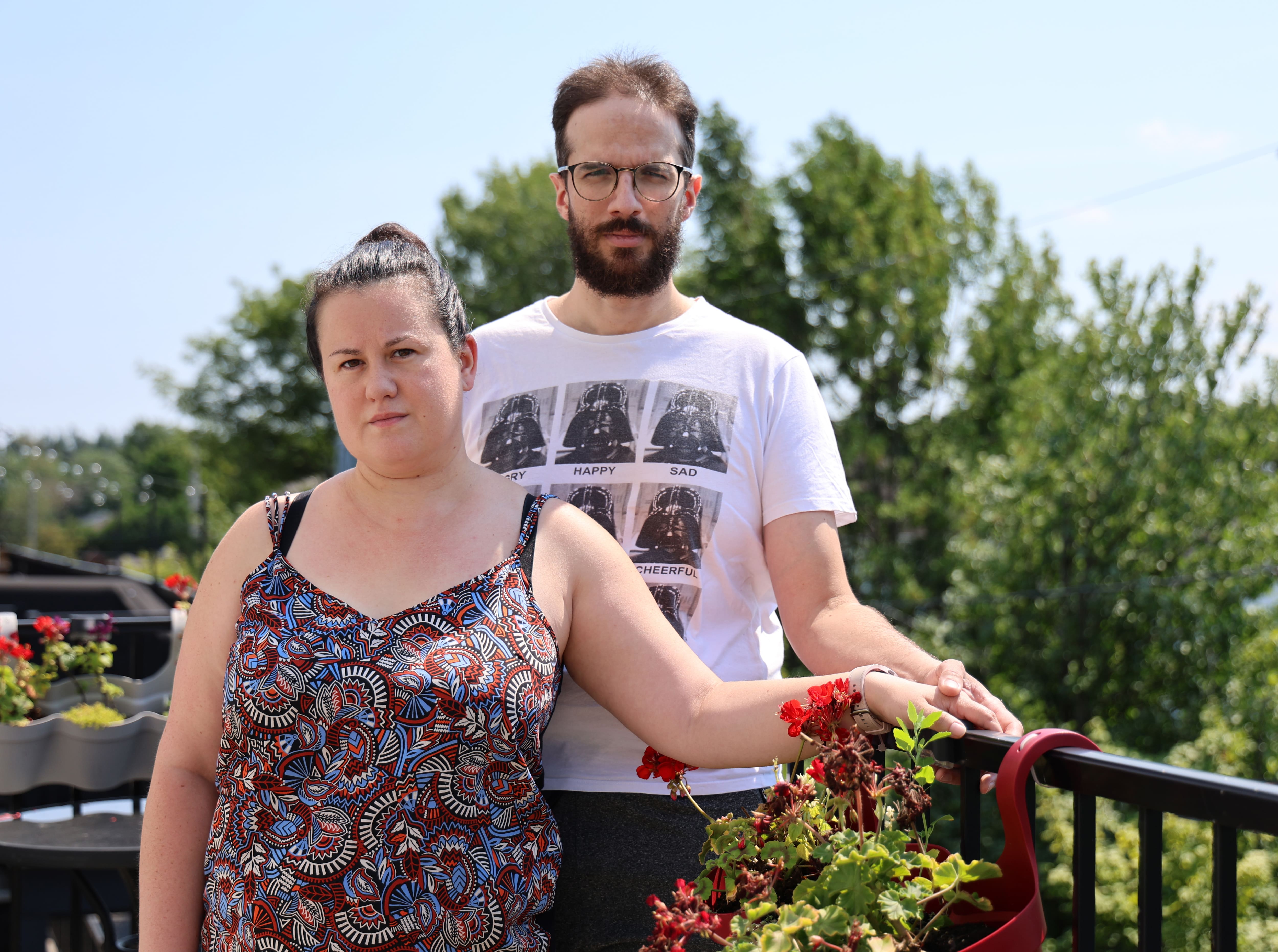 Sans statut et sans salaire: une famille de Lévis pourrait devoir retourner en France