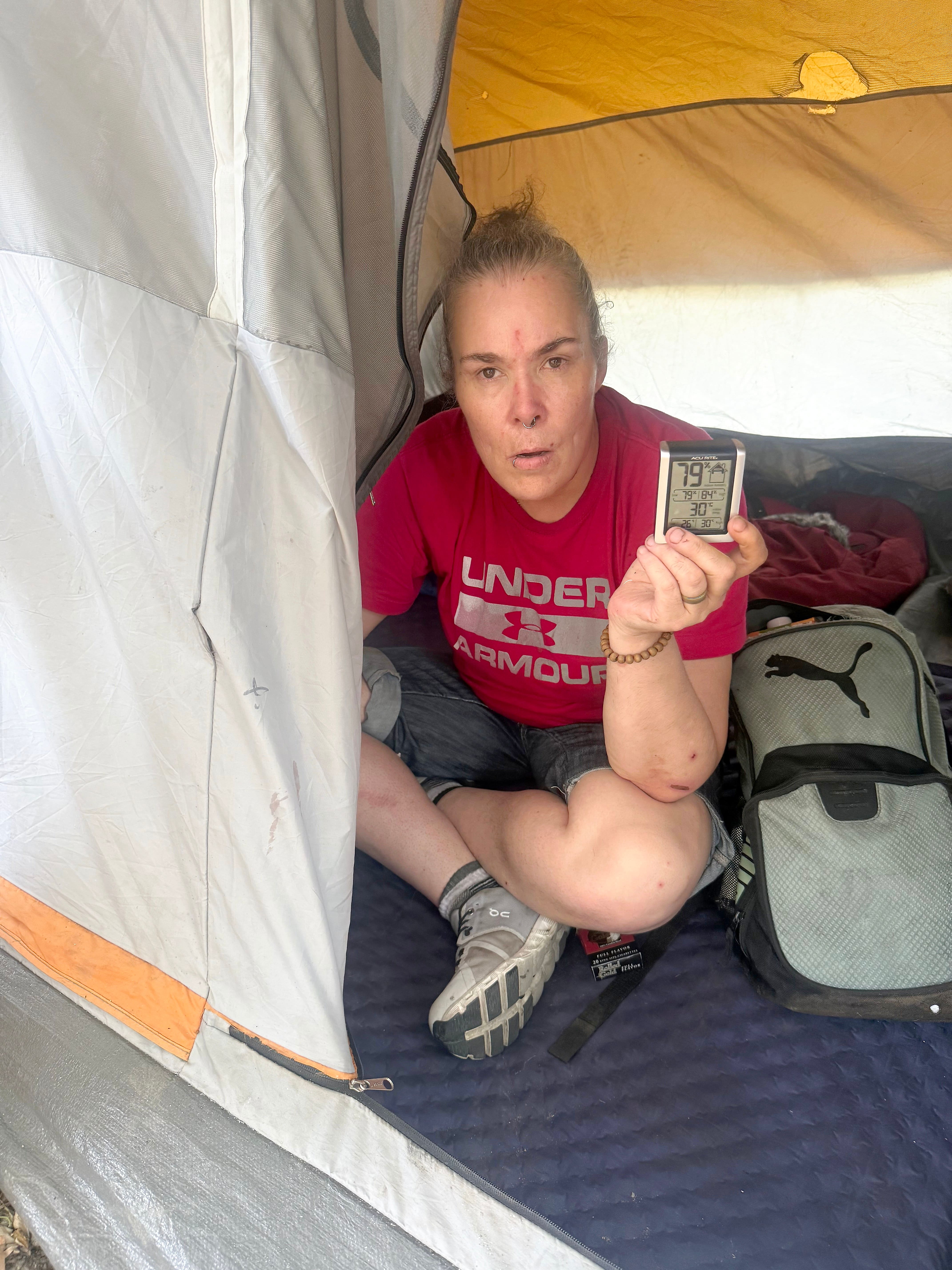 Geneviève Lupien avait chaud, mais, à la suite d’un incident avec une intervenante, elle raconte qu’elle n’est plus la bienvenue dans un refuge.