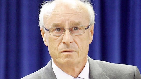 Quebec sold 500 Grande Allée Est (photo) in Quebec and 500 René-Lévesque West in Montreal in 2008.