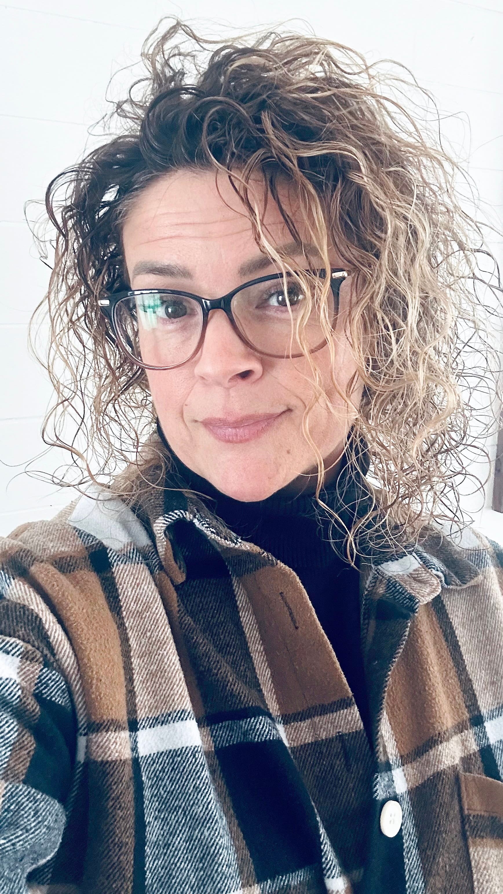 NADIA BRUNO fait partie des femmes ayant été sélectionnées au hasard pour participer au rassemblement prévu sur l’Esplanade du Parc olympique, le 1er août prochain, avec une cinquantaine de femmes prénommées Nadia, nées au Québec entre 1976 et 1978. PHOTO FOURNIE PAR NADIA BRUNO