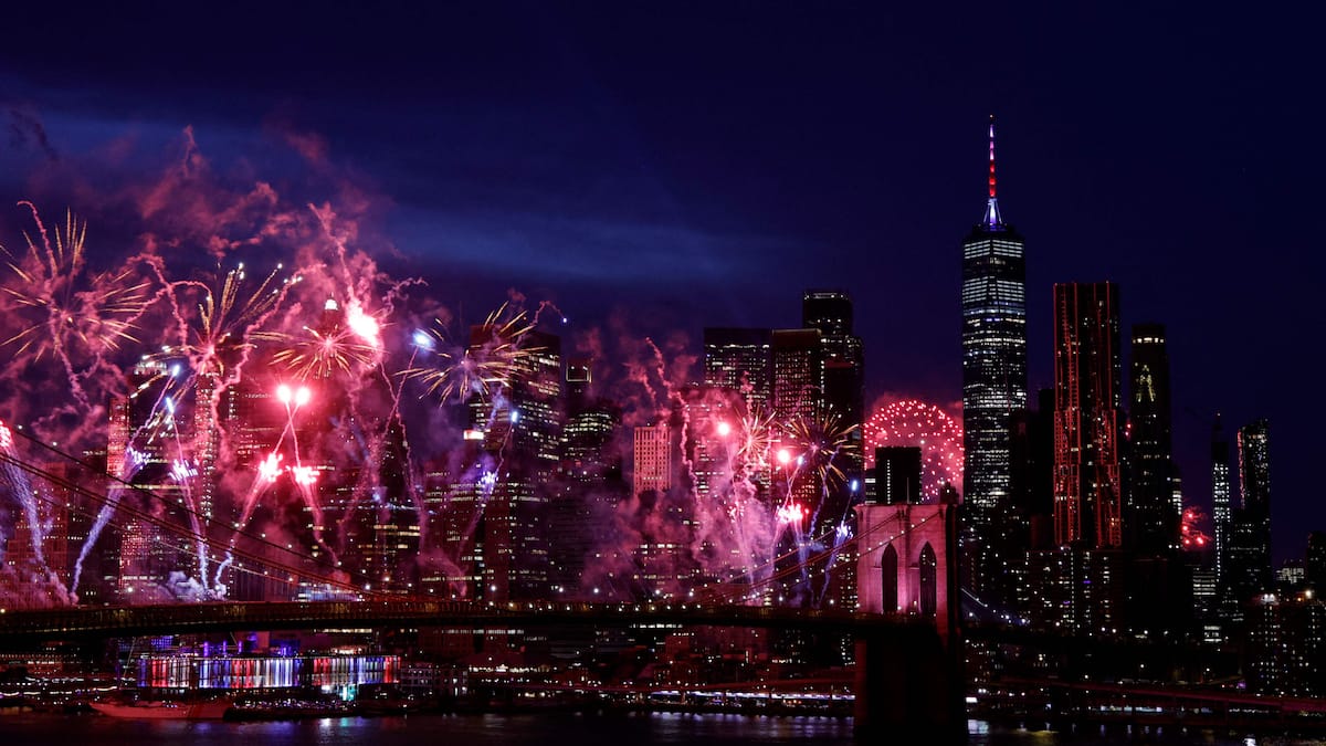 354 fireworks per second: July 4th show could shatter all records 354 fireworks per second: July 4th show could shatter all records