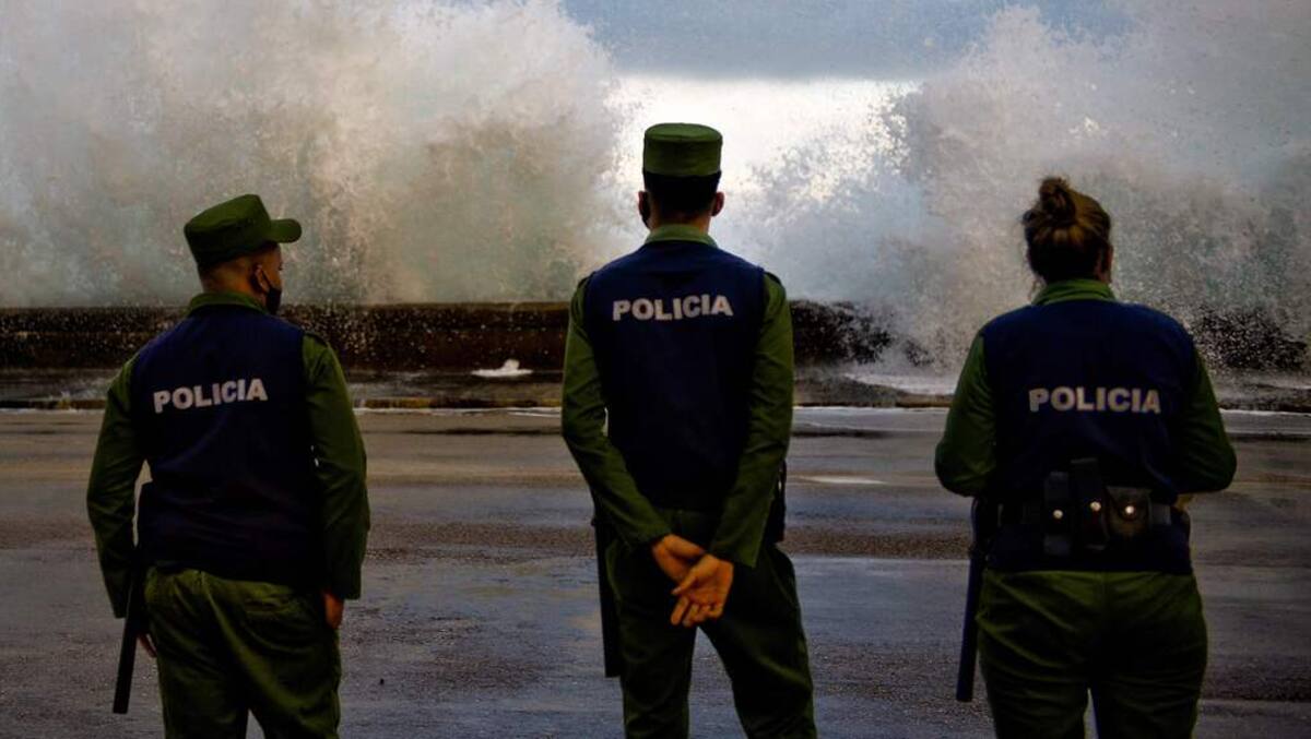 Un bateau avec 200 migrants haïtiens à bord s'échoue à Cuba