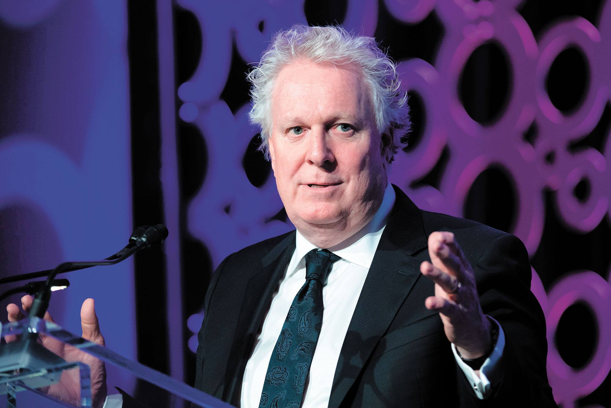 Relance de l’économie: Charest se fait lobbyiste pour des entreprises ...