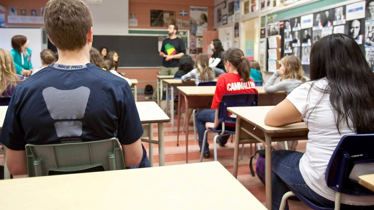 Pénurie de profs: les programmes d'enseignement au secondaire moins prisés par les étudiants