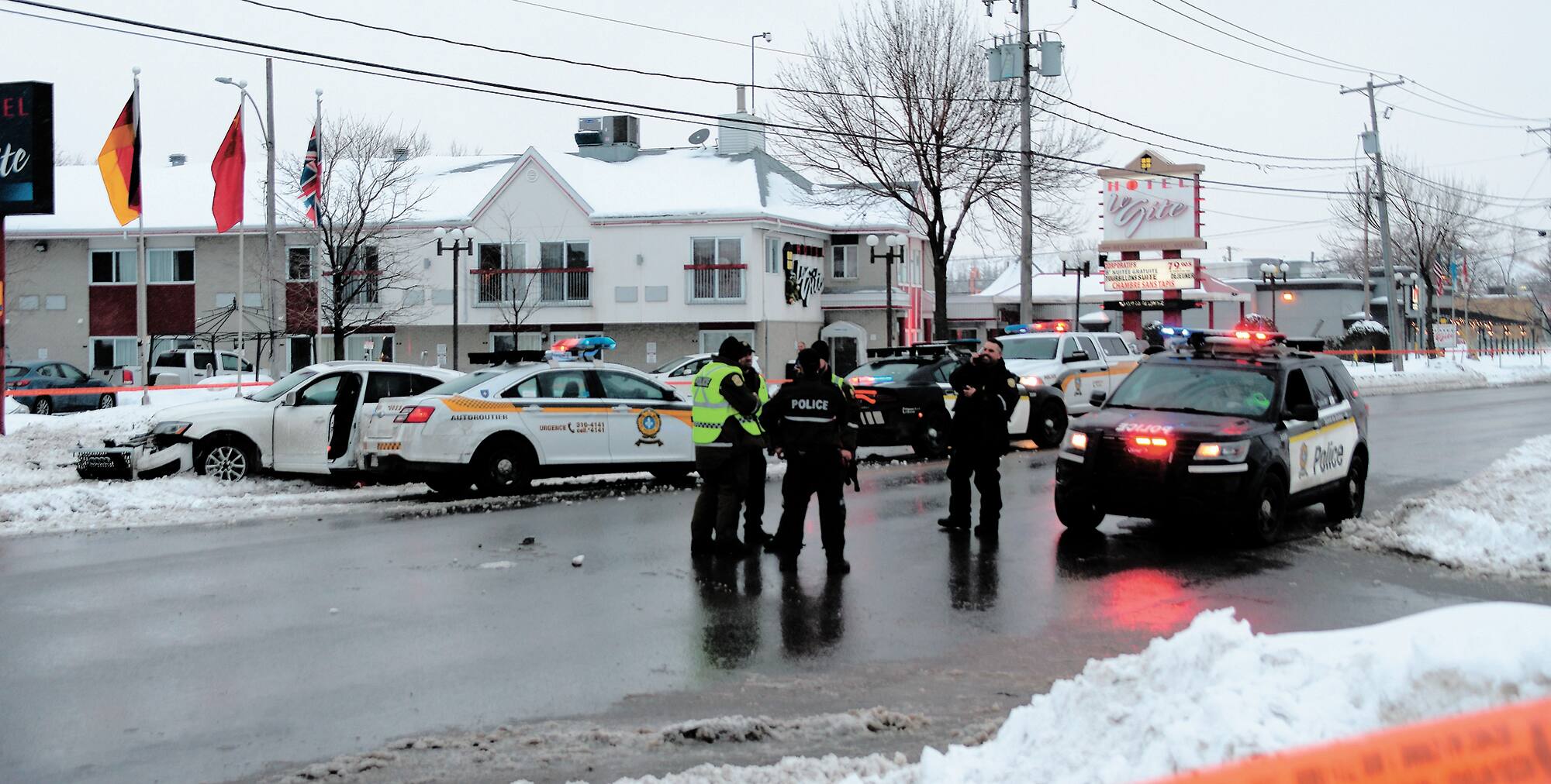 Photos En Cavale Sur 50 Km Une Poursuite Polici 232 Re