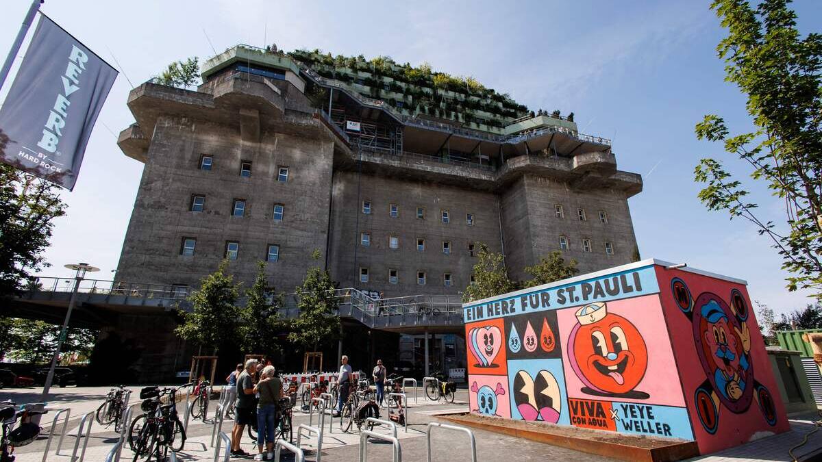 Dormez dans une forteresse nazie de 76 000 tonnes à Hambourg