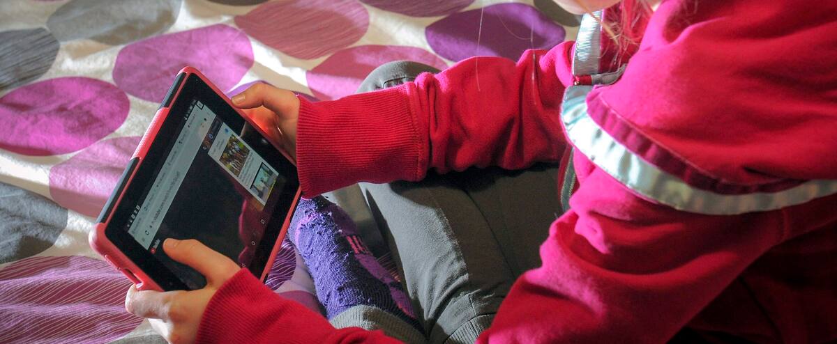 Étude: une relation amour-haine avec les écrans