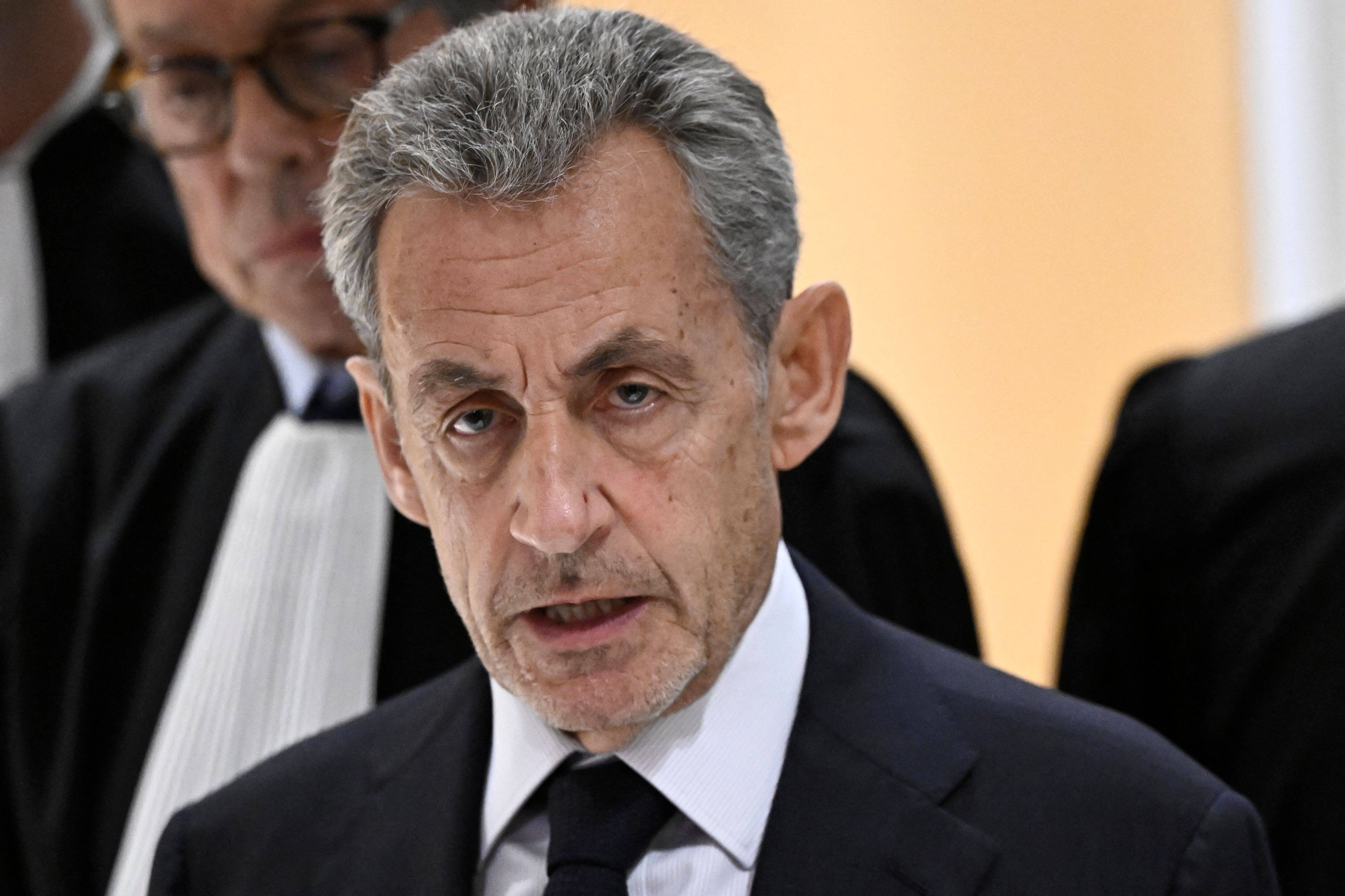 France: l'ex-pr&eacute;sident Sarkozy fix&eacute; lundi sur sa demande de confusion des peines
