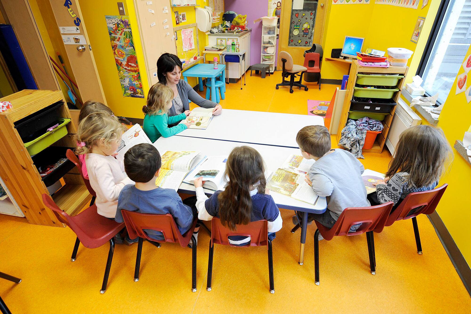 Les &eacute;ducatrices du priv&eacute; sont fortement courtis&eacute;es