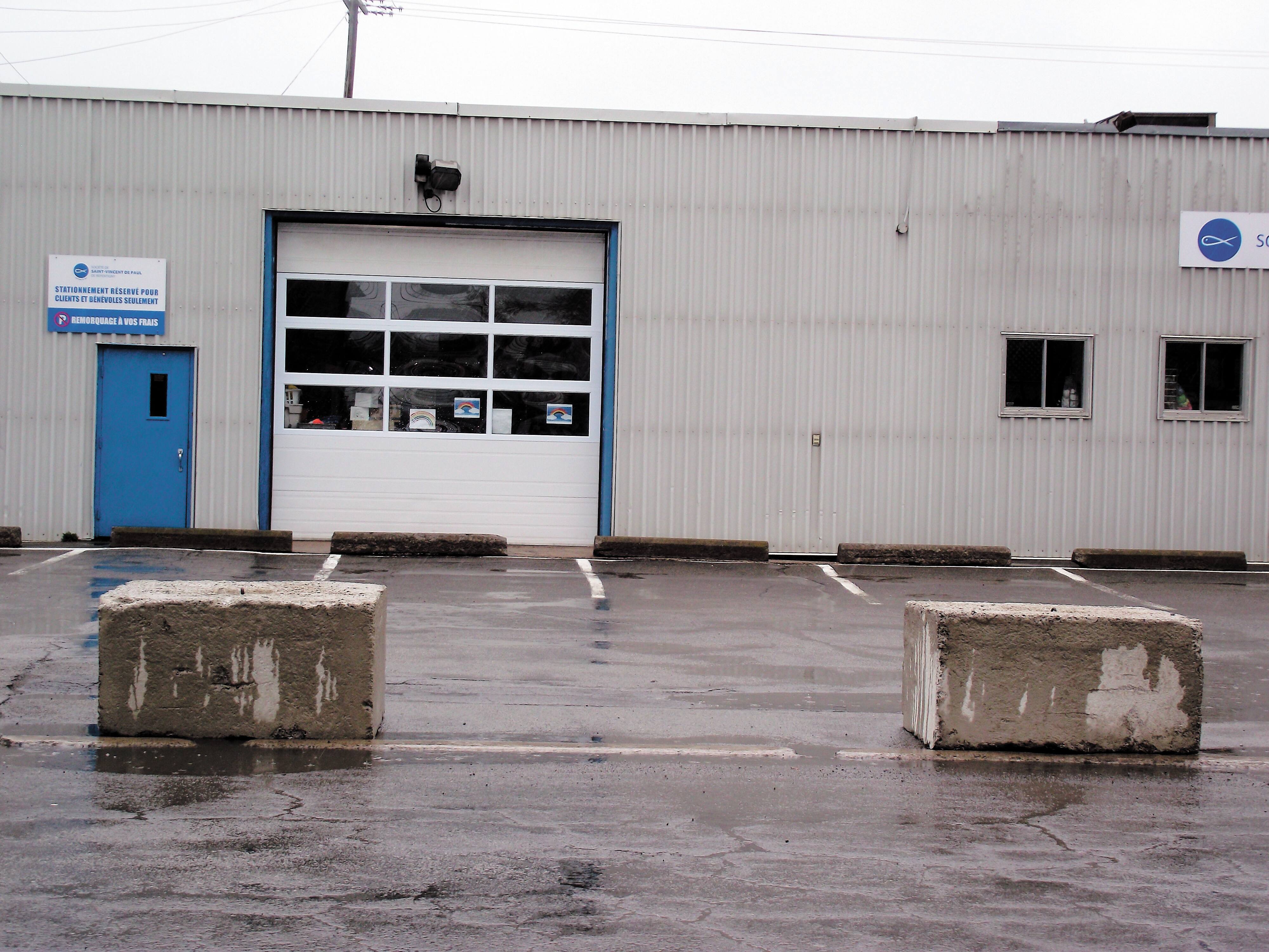 Arrêtez de jeter vos vieux meubles Le Journal de Montréal