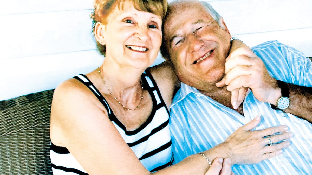 Un couple meurt sereinement côte à côte durant la pandémie TVA Nouvelles Un couple meurt sereinement côte à côte durant la pandémie TVA Nouvelles