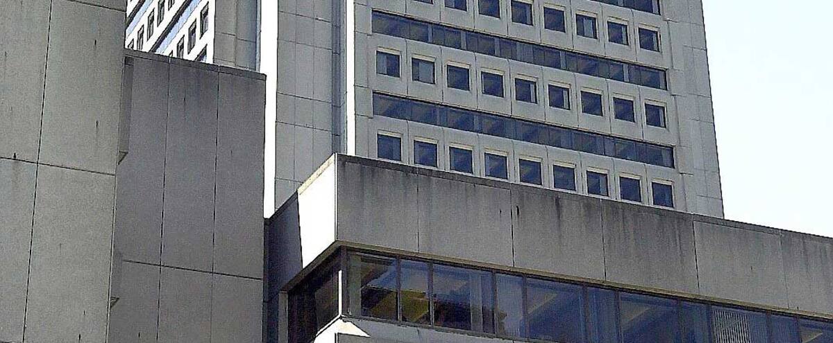 Québec suspend encore le retour au travail des fonctionnaires