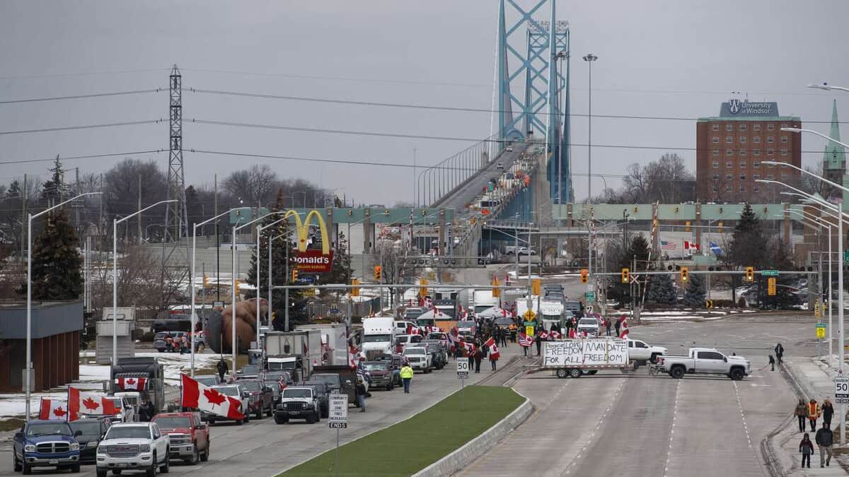 Pont Ambassador: l’économie canadienne menacée par le blocus