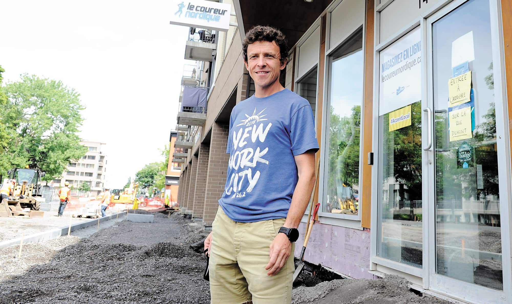Jimmy Gobeil é o proprietário da boutique Le Coureur Nordique, em Quebec.