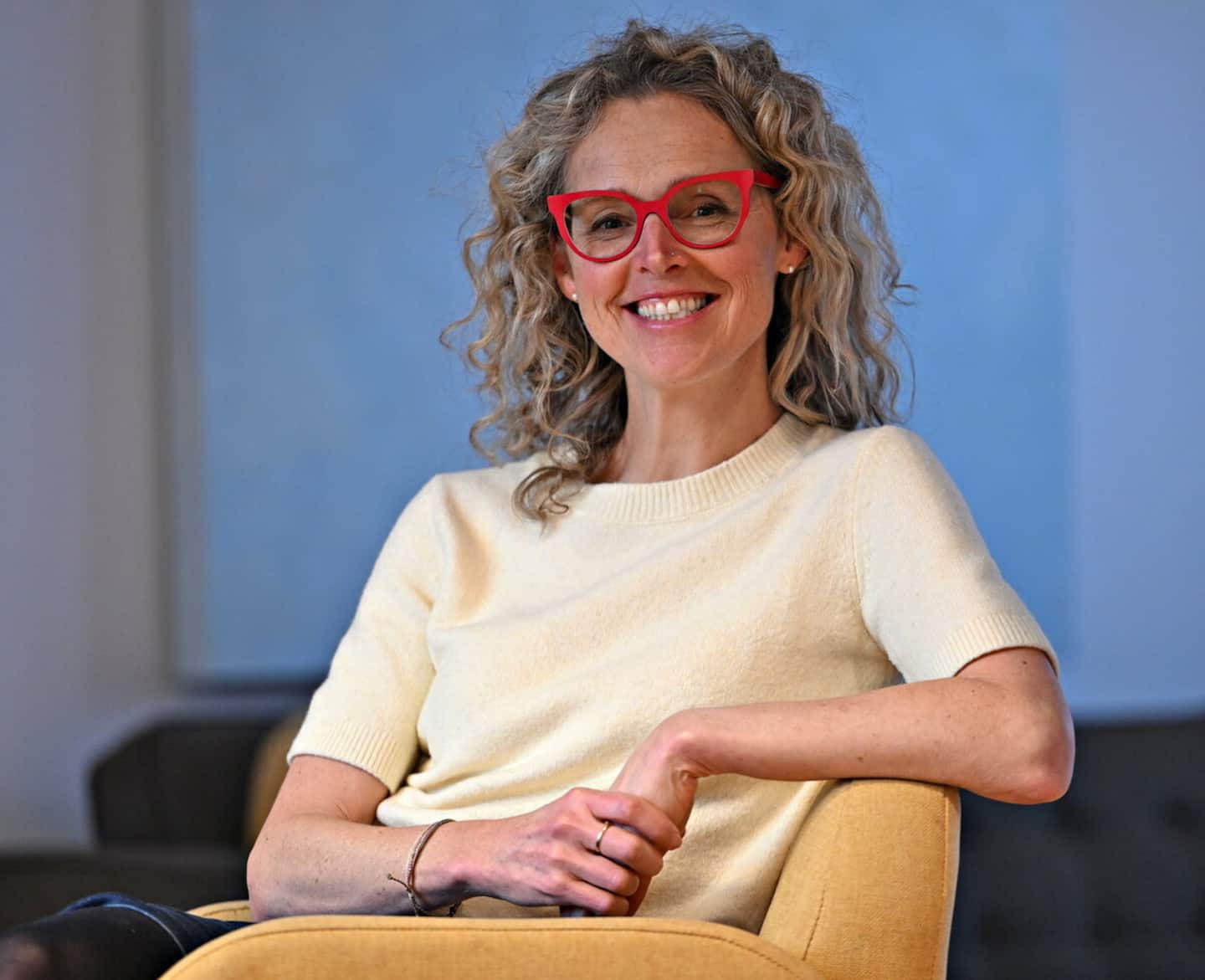 «On a un potentiel et une force en nous qui est immense»: Mériane Labrie, alias Madame Labriski, invite les gens à écouter leur intuition dans son essai «J’ai faim de joie» «On a un potentiel et une force en nous qui est immense»: Mériane Labrie, alias Madame Labriski, invite les gens à écouter leur intuition dans son essai «J’ai faim de joie»
