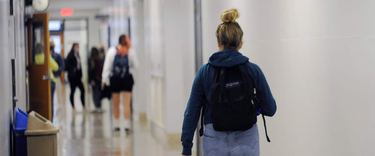 L’application de la loi 101 au cégep demandée par des enseignants