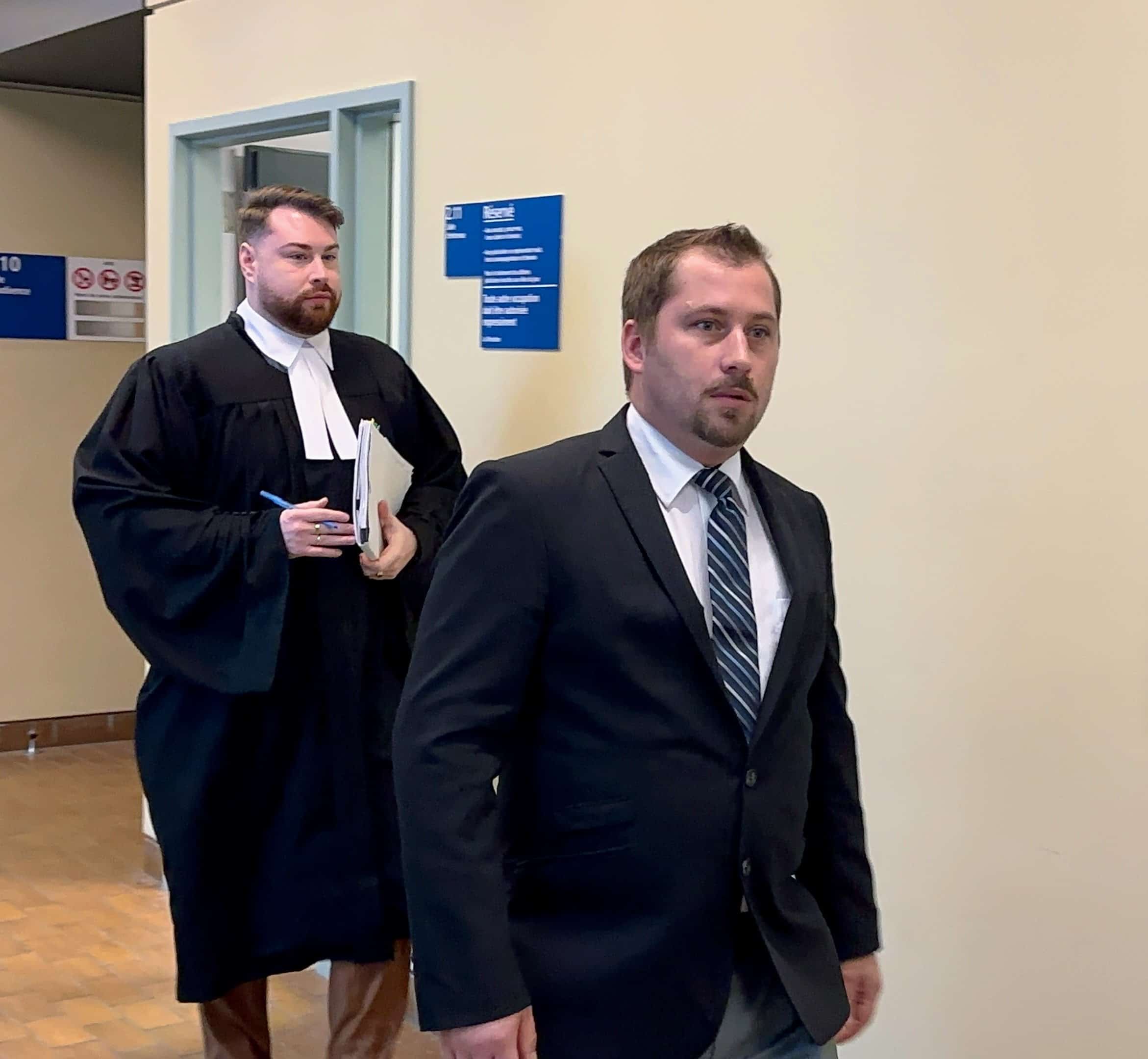 Alcool, cocaïne et vitesse en bateau: il abandonne un blessé grave sur une tripe