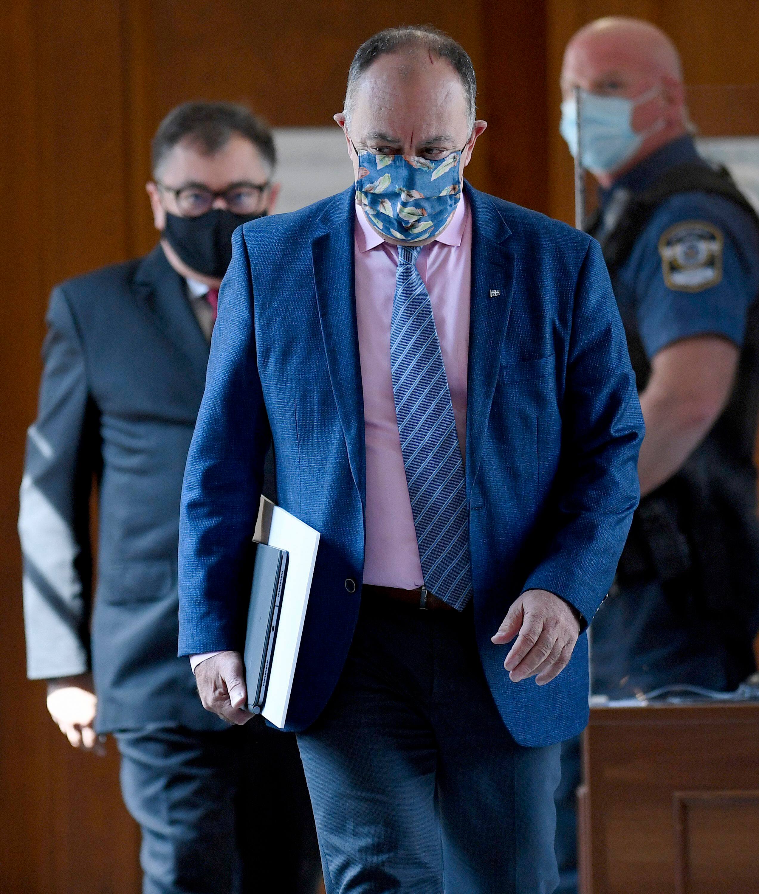 COVID-19: Laval et l'Outaouais basculent en zone orange | JDM