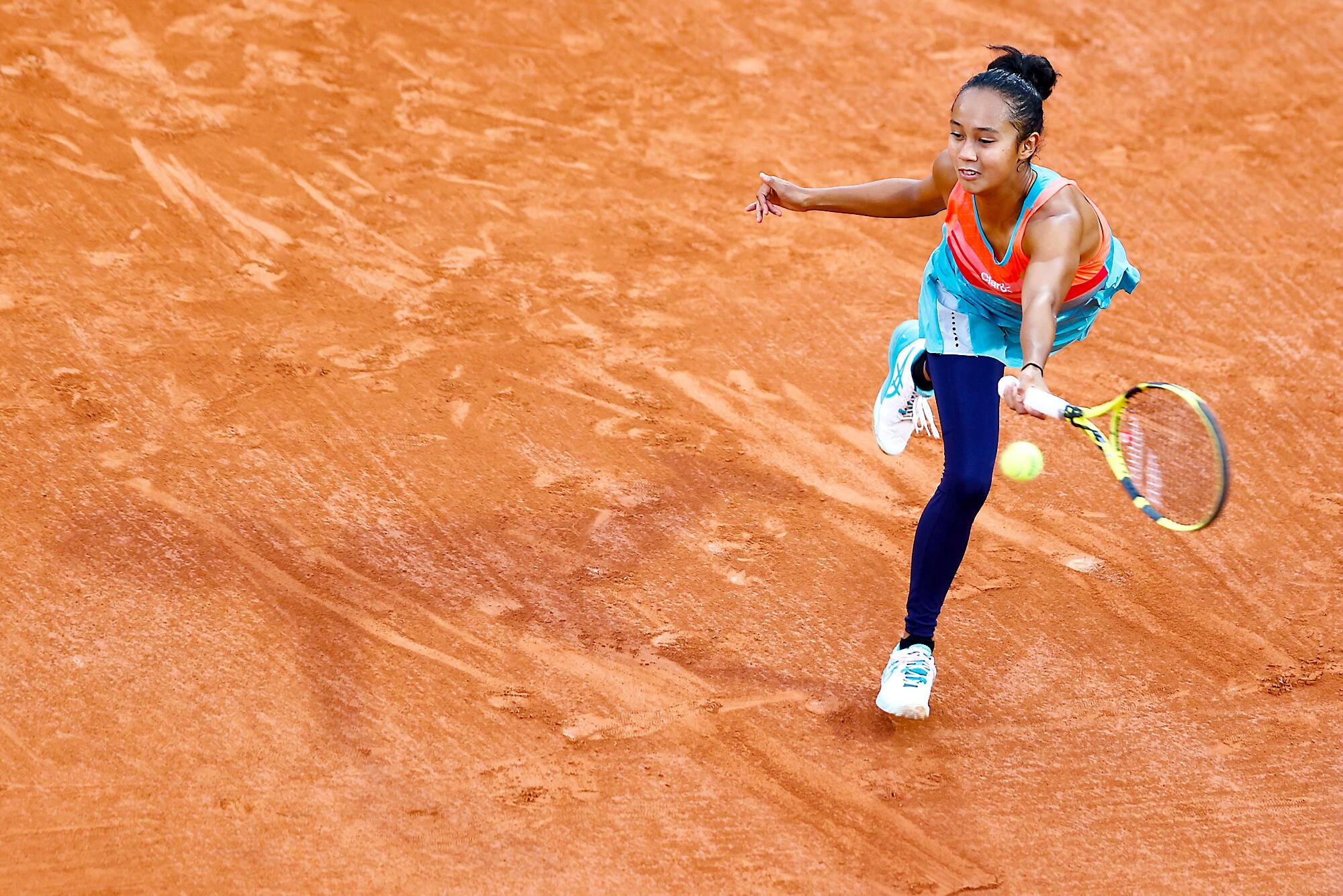 Masters De Rome Leylah Annie Fernandez S Incline Lors Des Qualifications Jdm