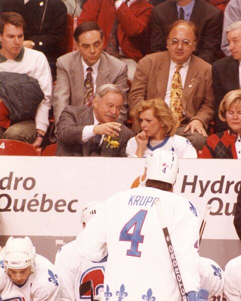 That same day, the Premier of Quebec announced the appointment of a negotiator to submit an offer to the NHL franchise.