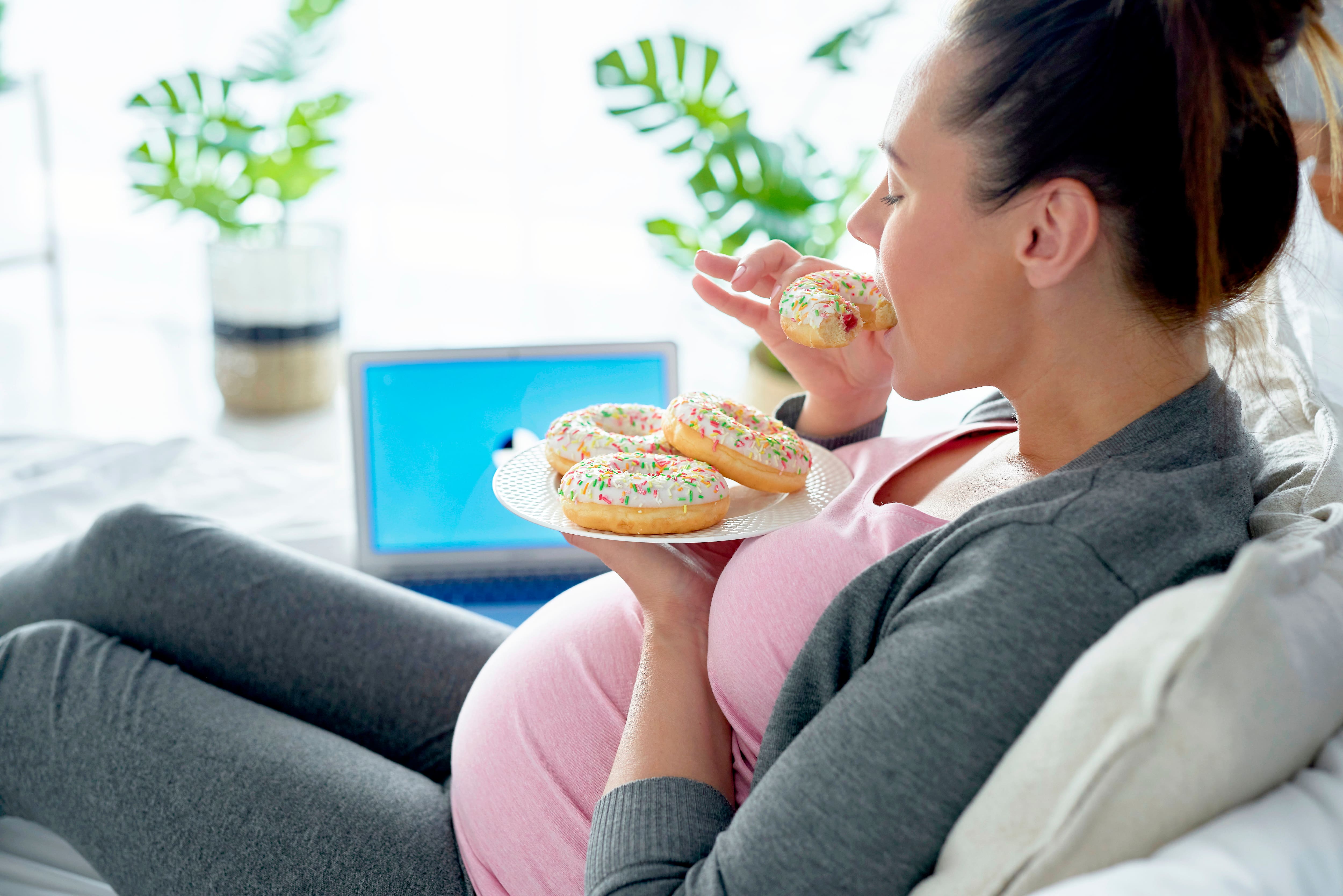 妊娠中の食事が悪いと、子供のADHDと自閉症のリスクが高まります