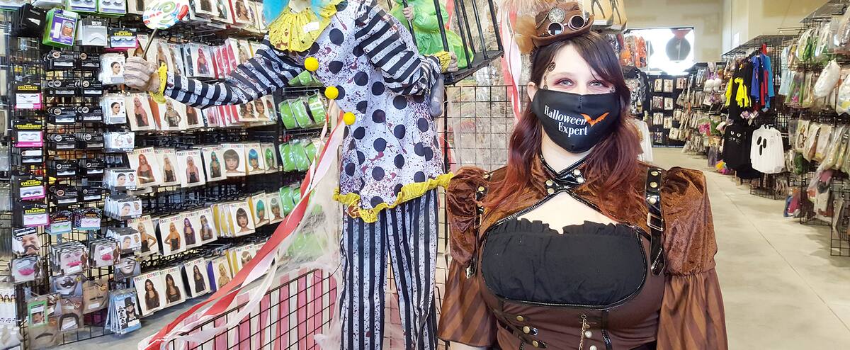 An uncertain Halloween 1