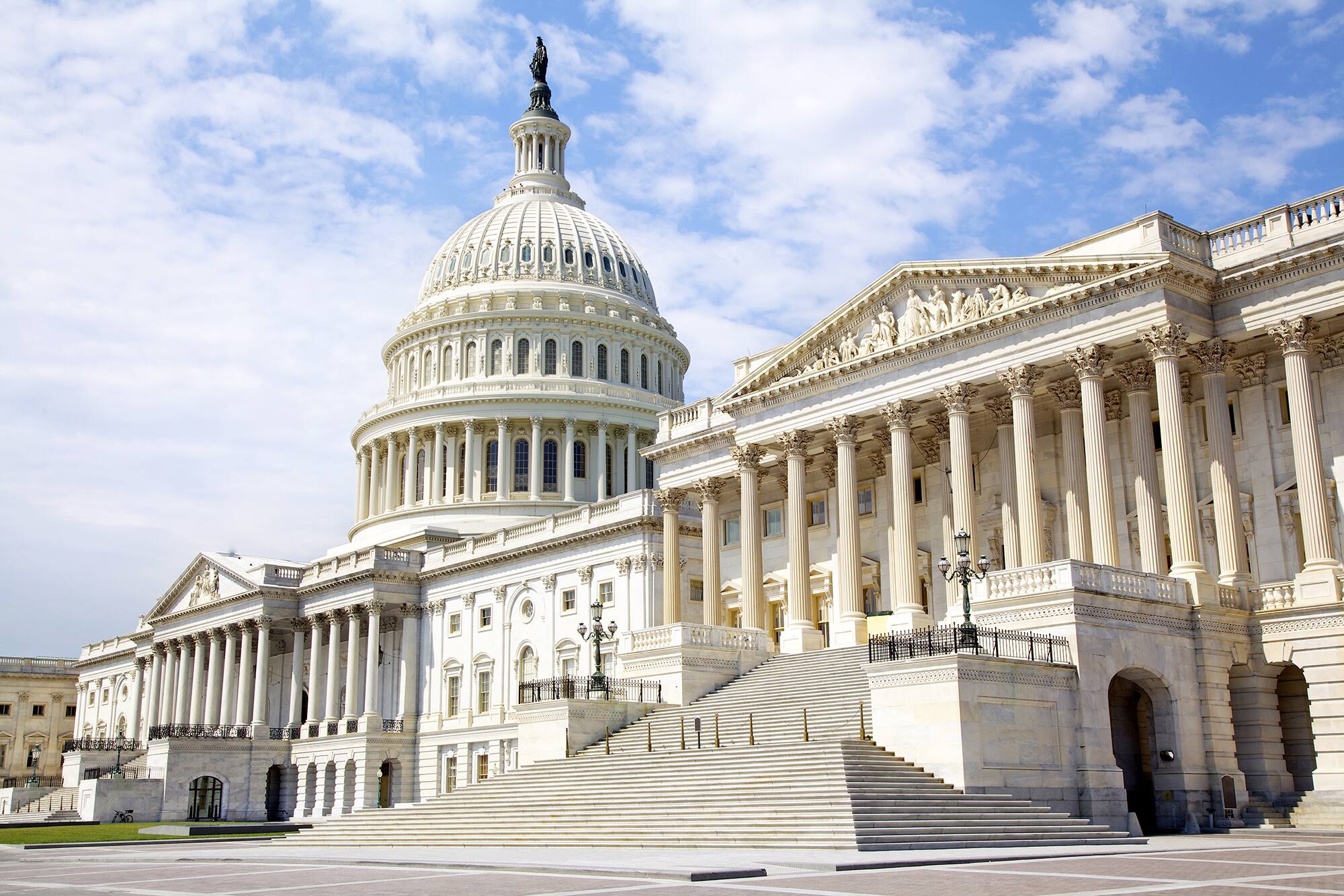 R&eacute;pit pour Biden: le Congr&egrave;s am&eacute;ricain parvient &agrave; &eacute;viter la paralysie de l'&Eacute;tat f&eacute;d&eacute;ral