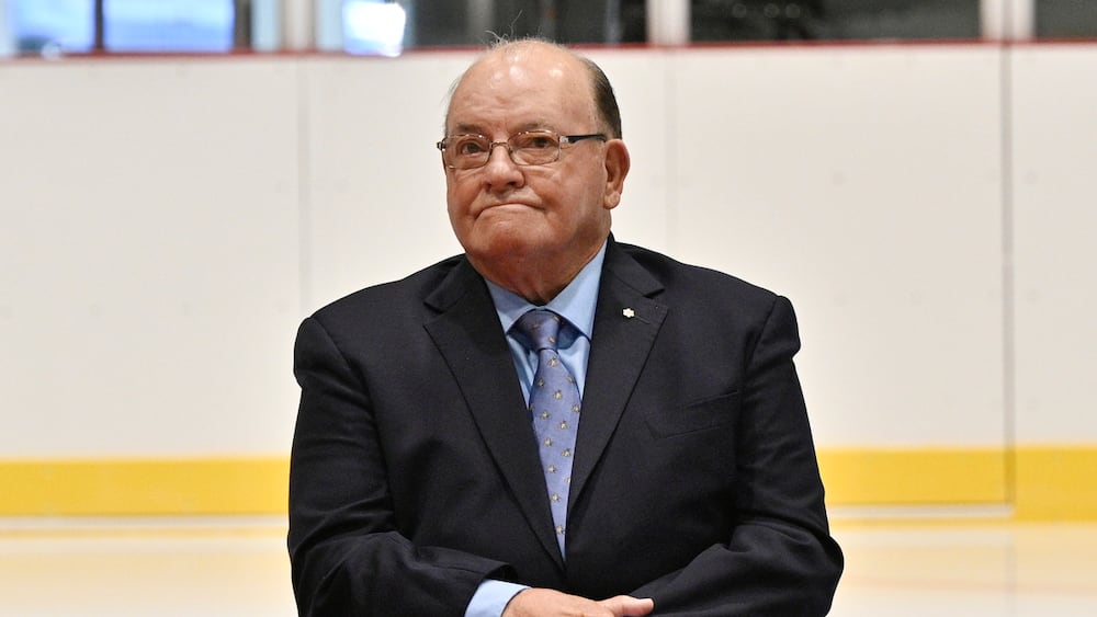 CH: Scotty Bowman ne ferme pas la porte