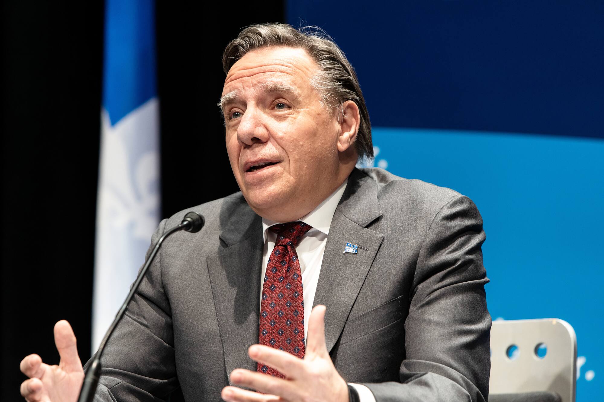 Sondage Léger: les Québécois toujours satisfaits de François Legault | TVA Nouvelles