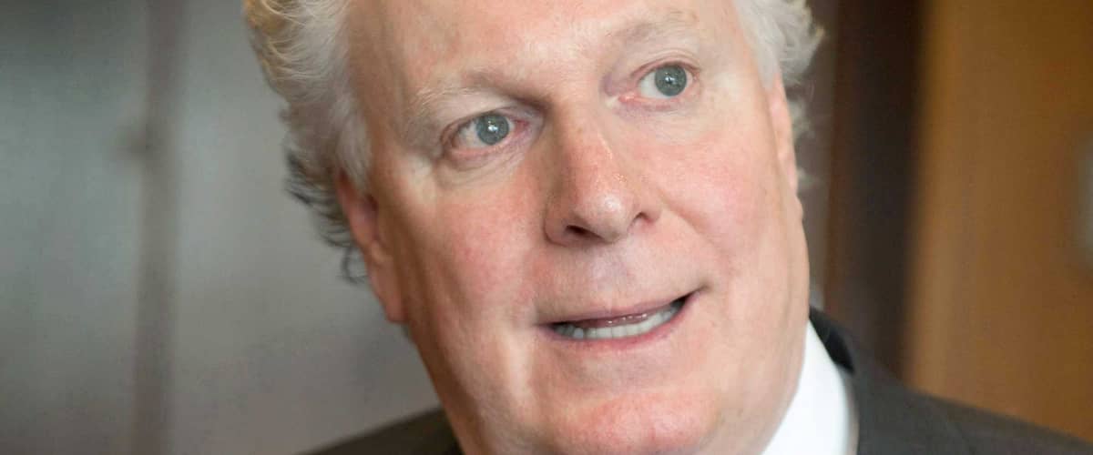 Jean Charest plongera dans la course jeudi