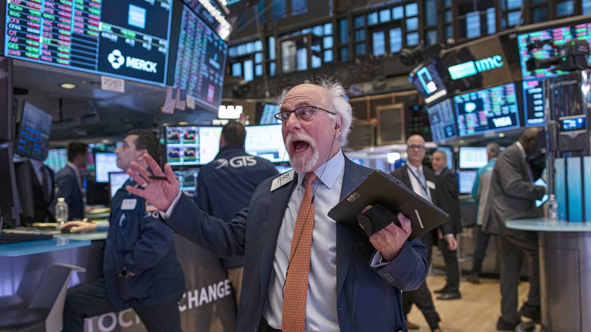 Wall Street termine en hausse, soulagée par Evergrande et satisfaite de la Fed