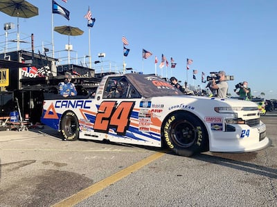 Nascar Raphael Lessard Schemes Rentrée prudente pour Lessard dans la série des Camionnettes NASCAR | JDM