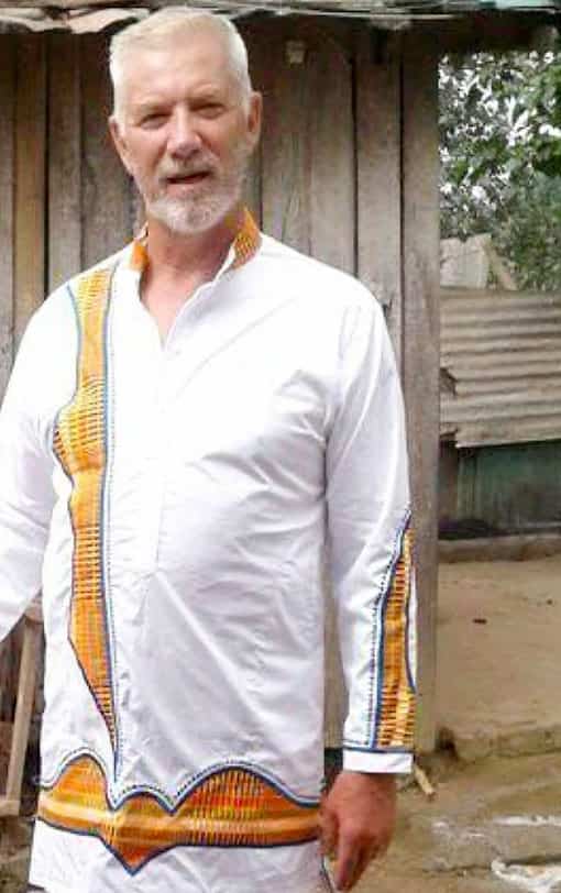 Il achète une fillette pour en faire son esclave sexuelle ...