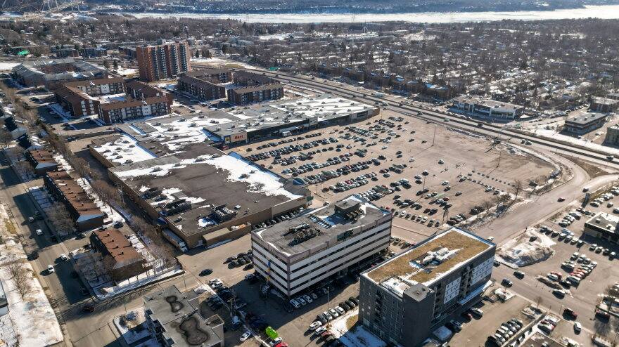 Redevelopment of Place des Quatre-Bourgeois