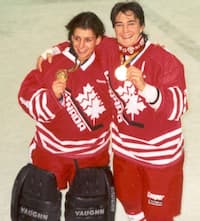 Manon Rheaume Crying Manon Rhéaume: «J’ai foncé même si c’était épeurant» | JDQ