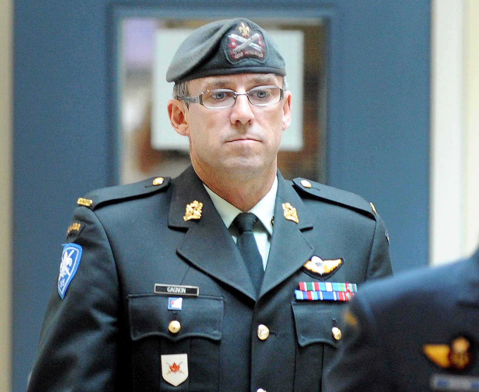 Dix ans plus tard, il admet avoir agressé sexuellement la caporale | JDQ