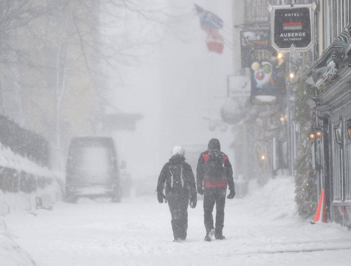 Tempête de neige à Québec une puissante tempête frappe l’est du Québec