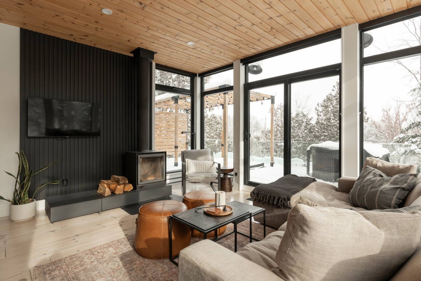 Ce chalet locatif avec spa est à vendre 