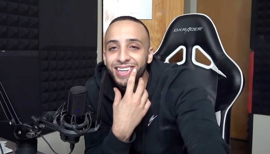 Lamine Zidani, alias Lamz, est un populaire youtubeur québécois qui se spécialise dans les blagues aux dépens des gens.