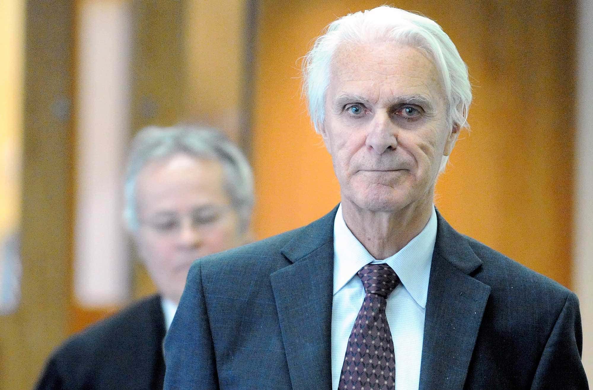 L&rsquo;ex-juge Delisle plaide pour l&rsquo;arr&ecirc;t des proc&eacute;dures