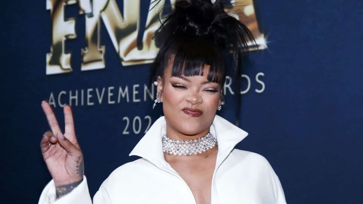 Rihanna: la célèbre chanteuse devenue une richissime femme d’affaires