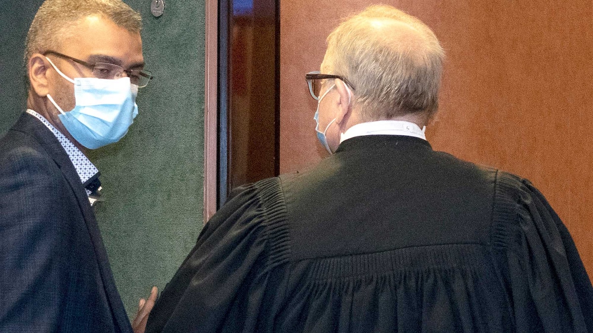 Homicide au Cinéma L’Amour: acquitté grâce à la légitime défense