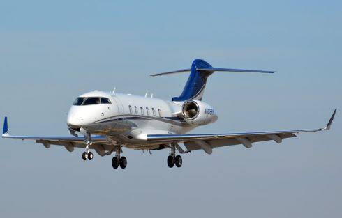 Un passager d'un avion privé meurt après de fortes turbulences | JDM