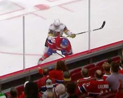 SÉRIES: Golden Knights vs Canadians